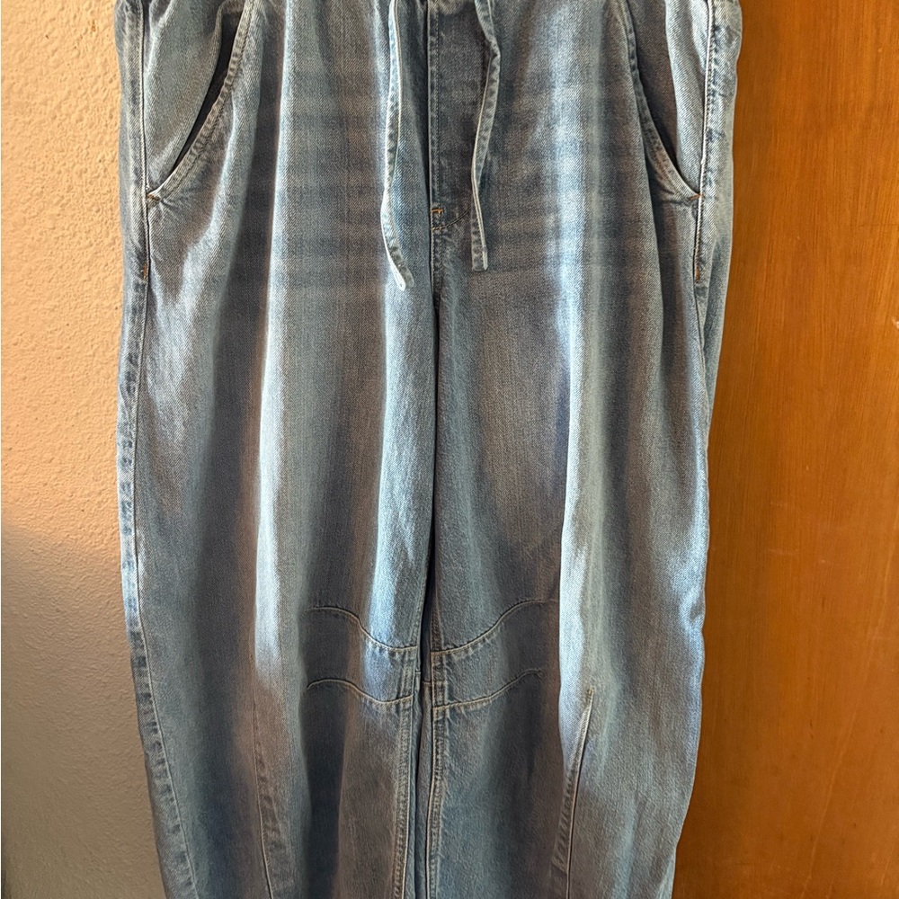 GAP barrel jeans